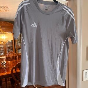 Adidas Men's Short Sleeve Tee in Gray and White